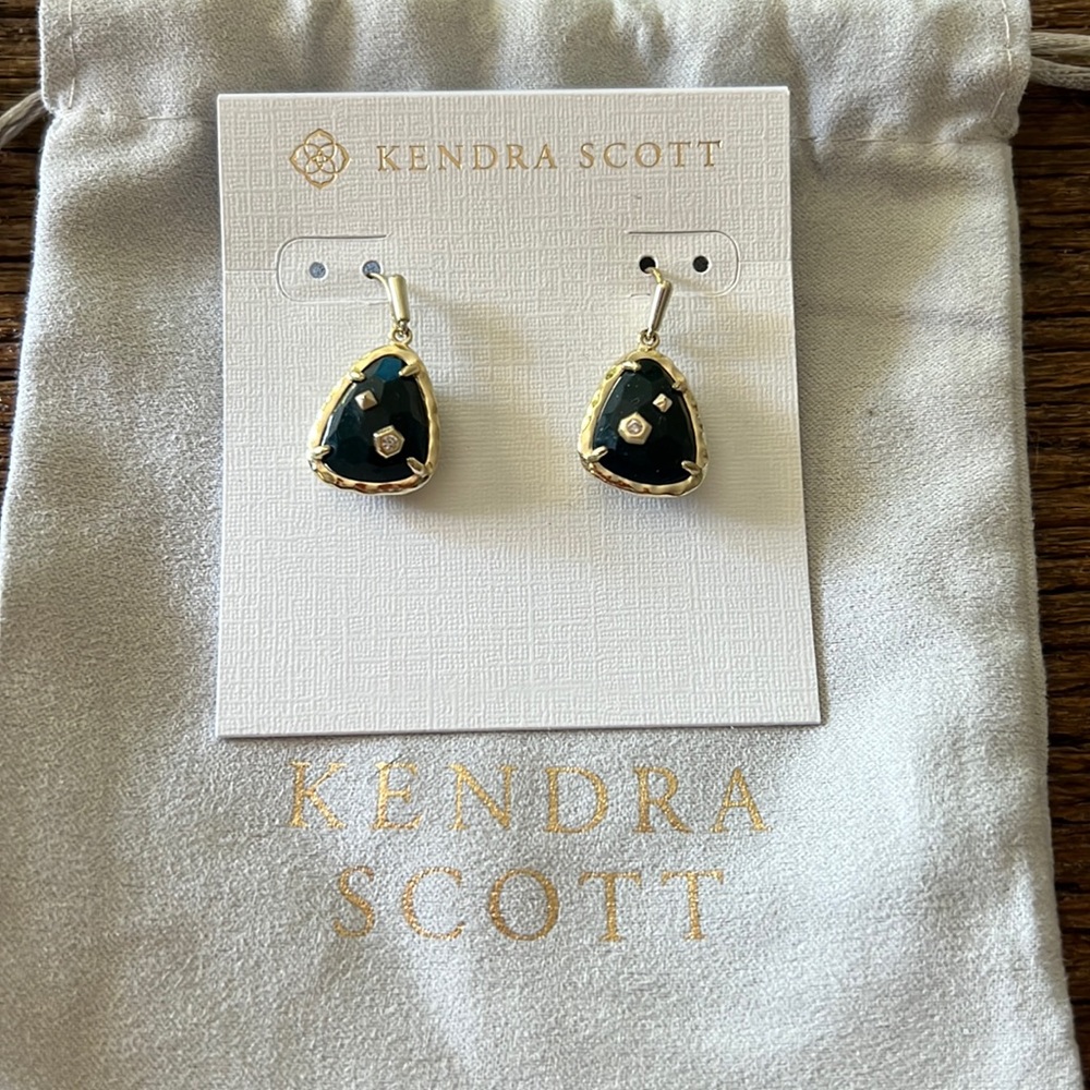 Green Drop Kendra Scott Earrings